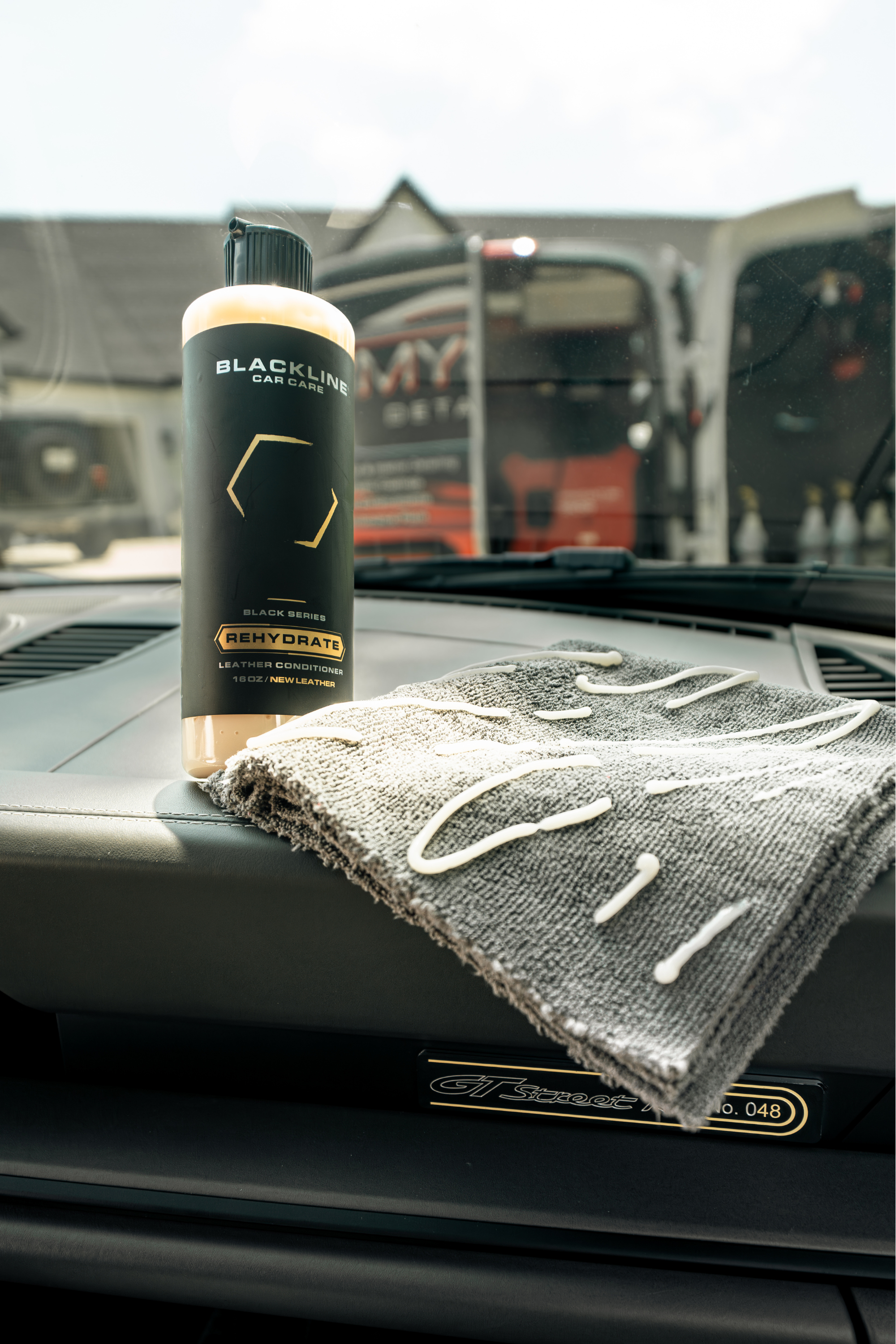 BLACKLINE® Leather Conditioner