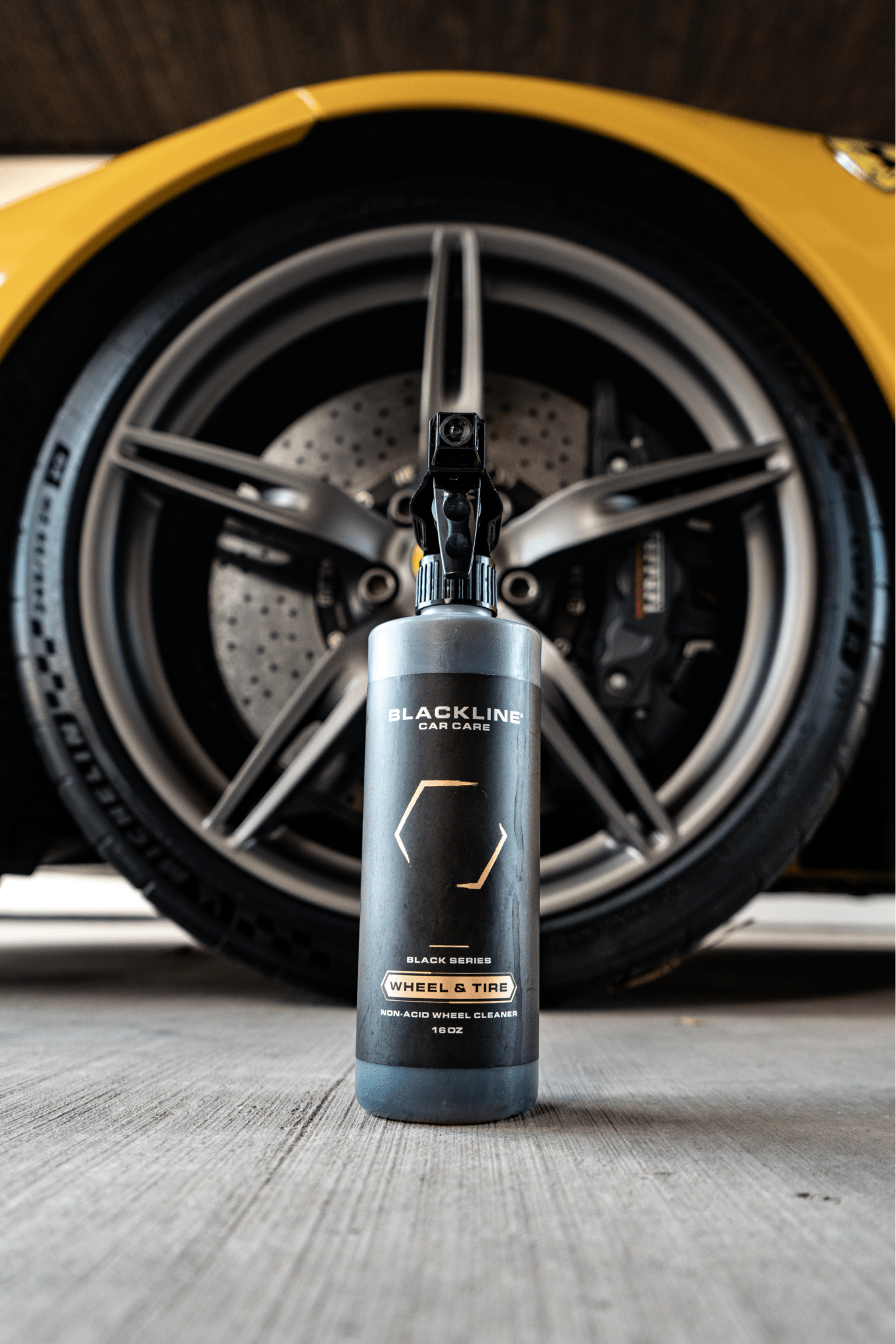 BLACKLINE® Wheel N' Tire Cleaner