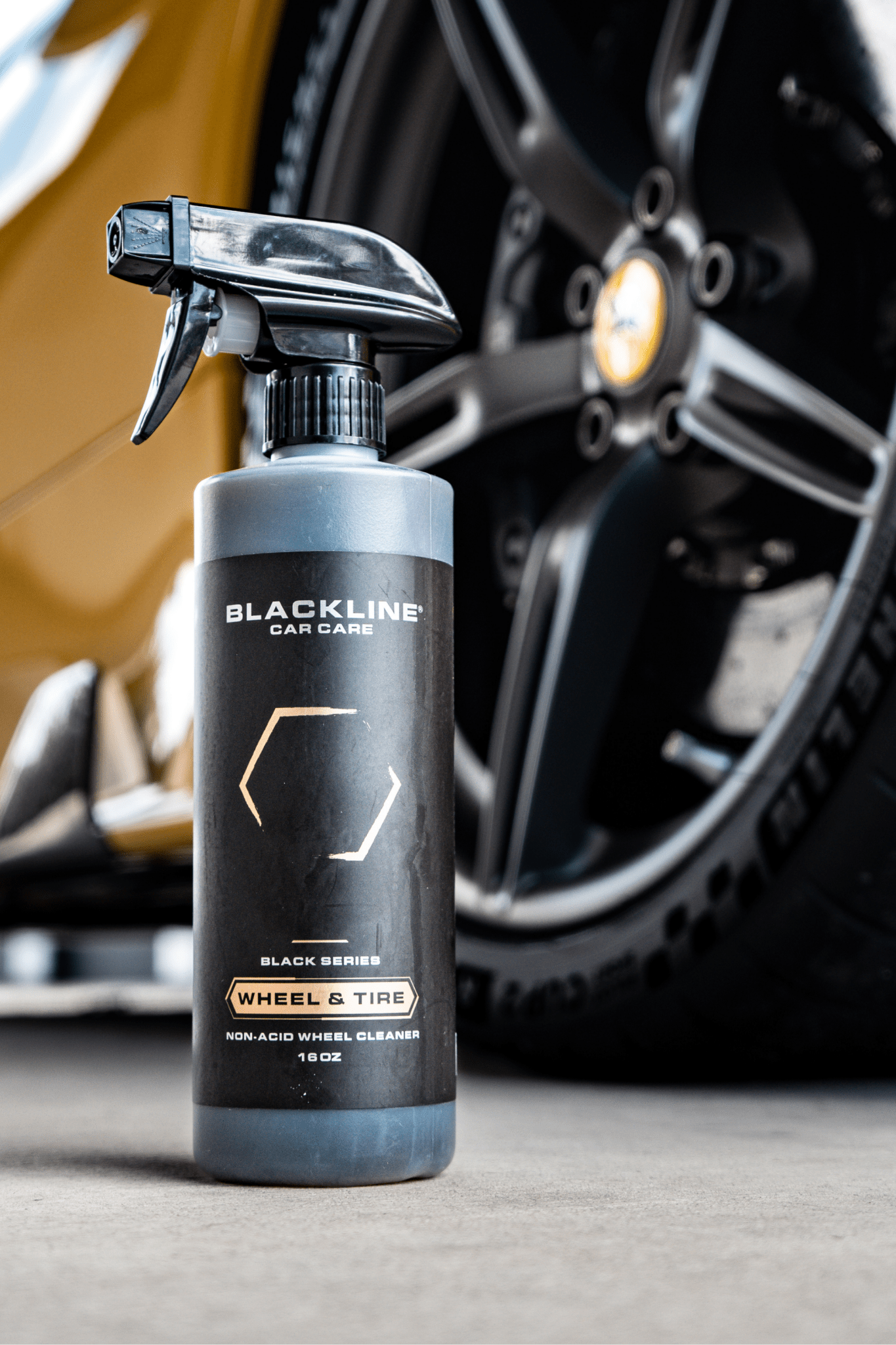 BLACKLINE® Wheel N' Tire Cleaner