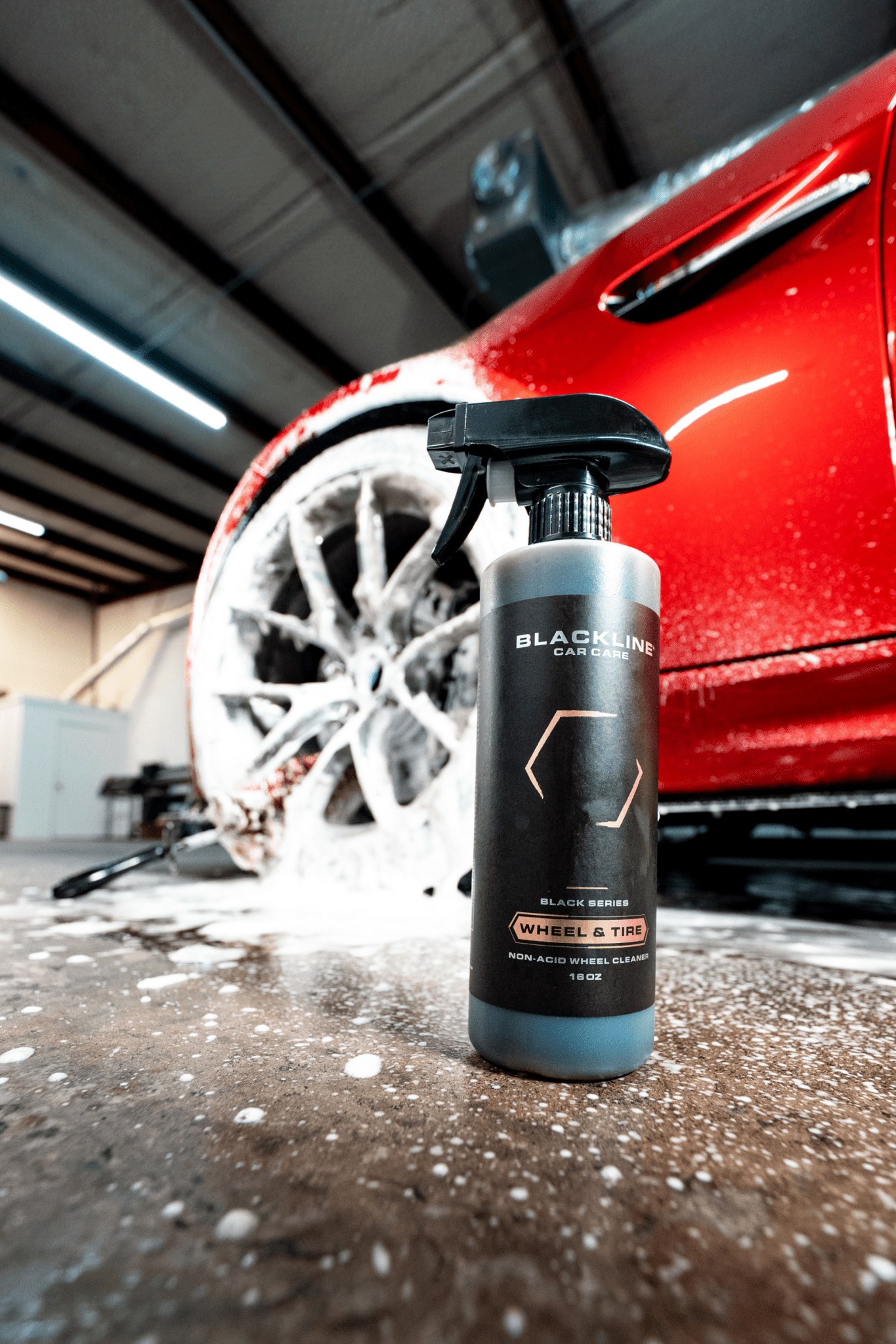 BLACKLINE® Wheel N' Tire Cleaner