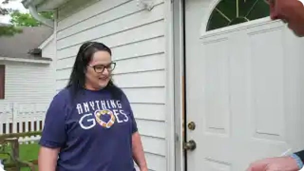 Prize Patrol surprises a winner at her front door